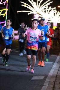 BIB: 2817, 42578
                            <button type="button" onclick="openModal(20332438)" class="btn btn-primary btn-sm float-right btn-popup" data-toggle="modal" data-target=".modal-high-quality">
                        <i class="fas fa-shopping-cart"></i> Add to Cart
                    </button>
                                            <button type="button" onclick="isThisMe(20332438, true)" class="btn btn-success btn-sm float-right btn-popup btn-isme hidden" data-toggle="tooltip" data-placement="bottom" title="นี่คือรูปของคุณใช่ไหม คลิกที่นี่เพื่อเอาเข้าอัลบั้ม">
                        <i class="fas fa-plus"></i> Add to album
                    </button>
                    <button type="button" onclick="isThisMe(20332438, false)" class="btn btn-warning btn-sm float-right btn-popup btn-isnotme hidden">
                        <i class="fas fa-ban"></i> Remove from album
                    </button>
